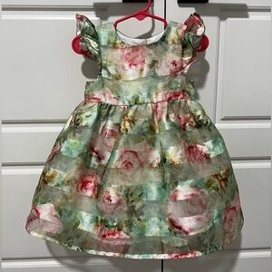 Baby girls Pippa & Julie floral dress. Size 18 months. EUC.